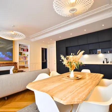 Apartment Paris Prestige Pantin