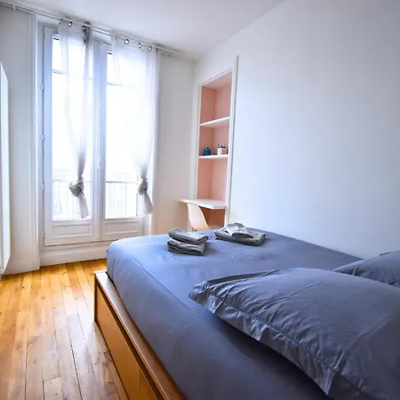 Paris Prestige Apartamento *